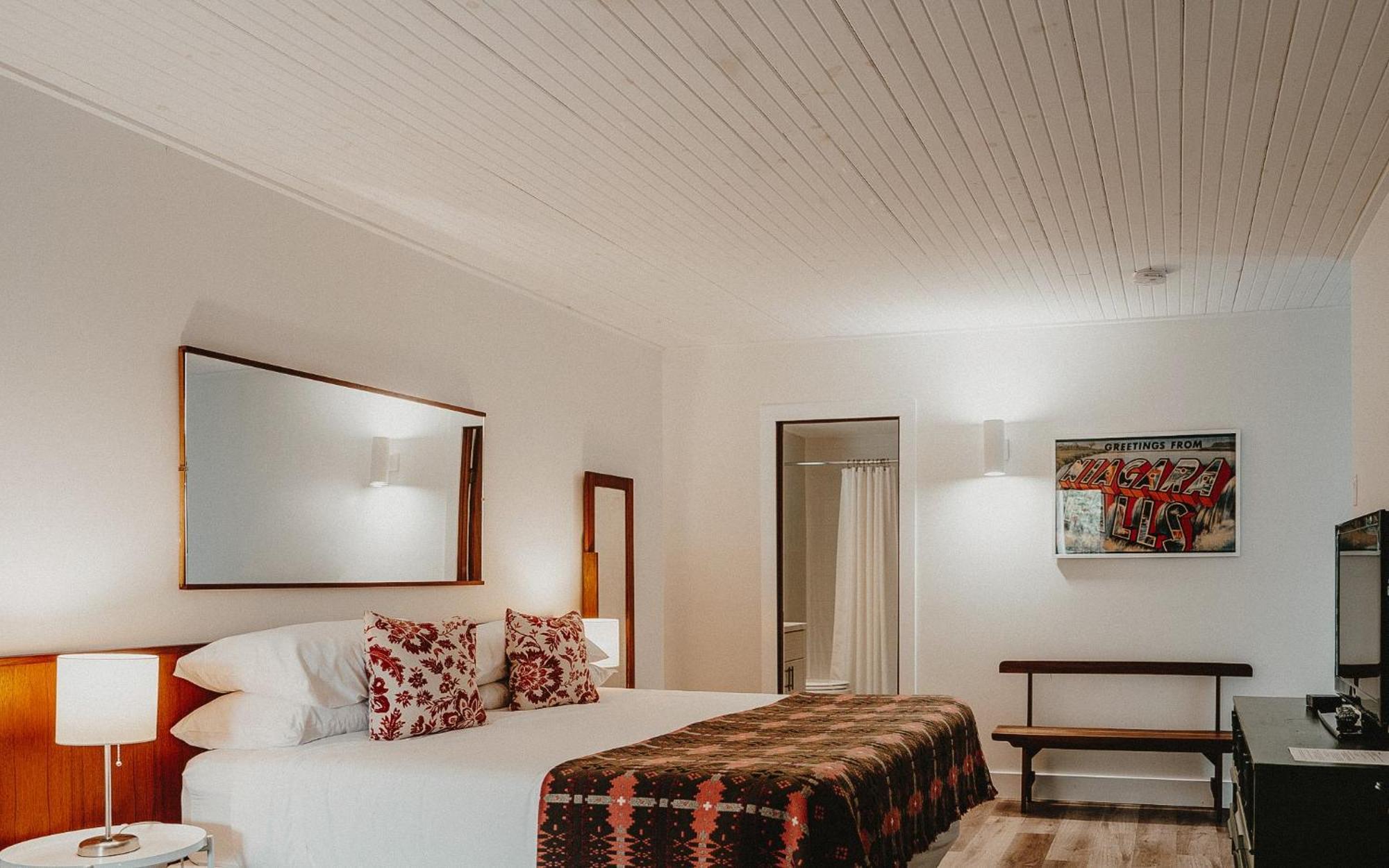 The Kent Motel Ниагара-он-те-Лейк Экстерьер фото